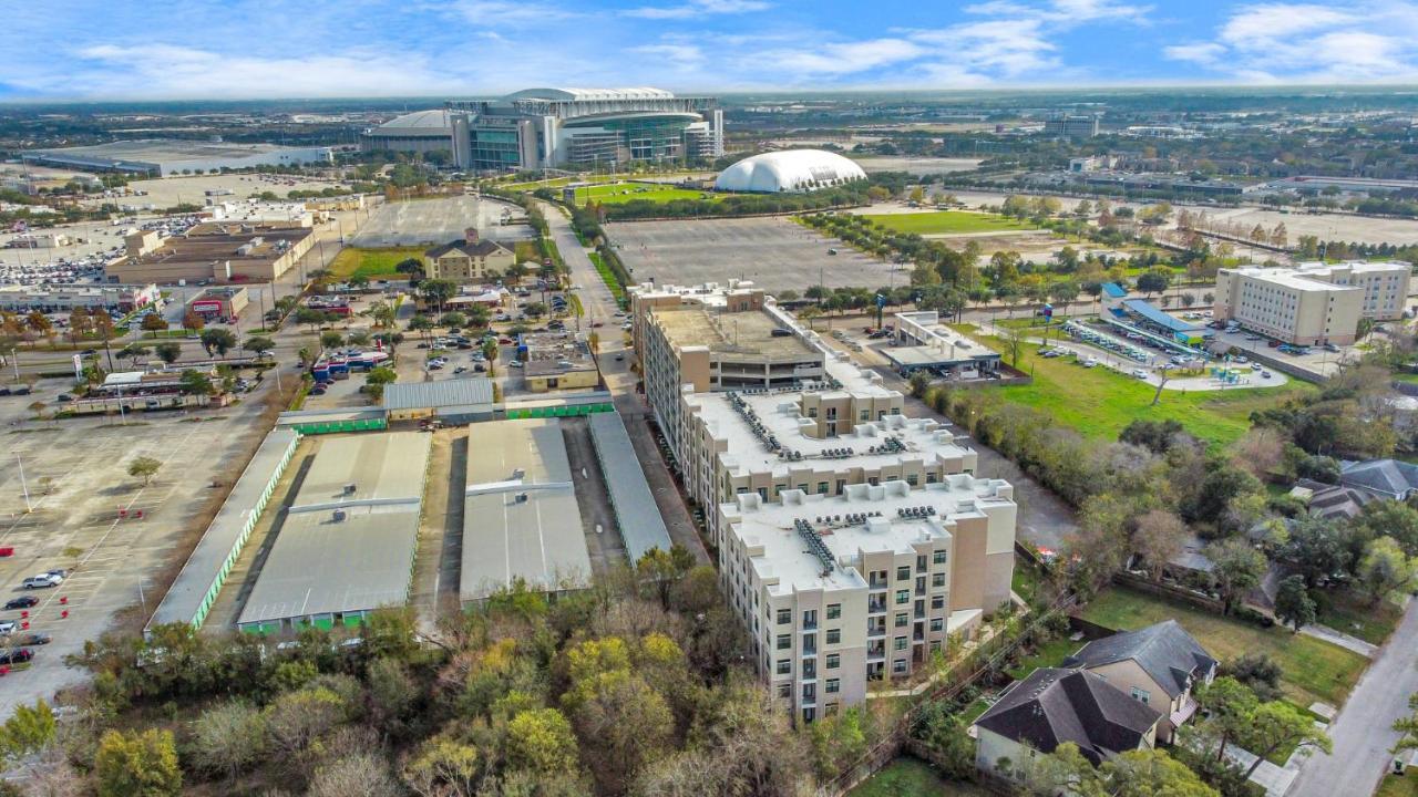 Charming Suite With Gym Near Nrg Medical Center Houston Exteriör bild
