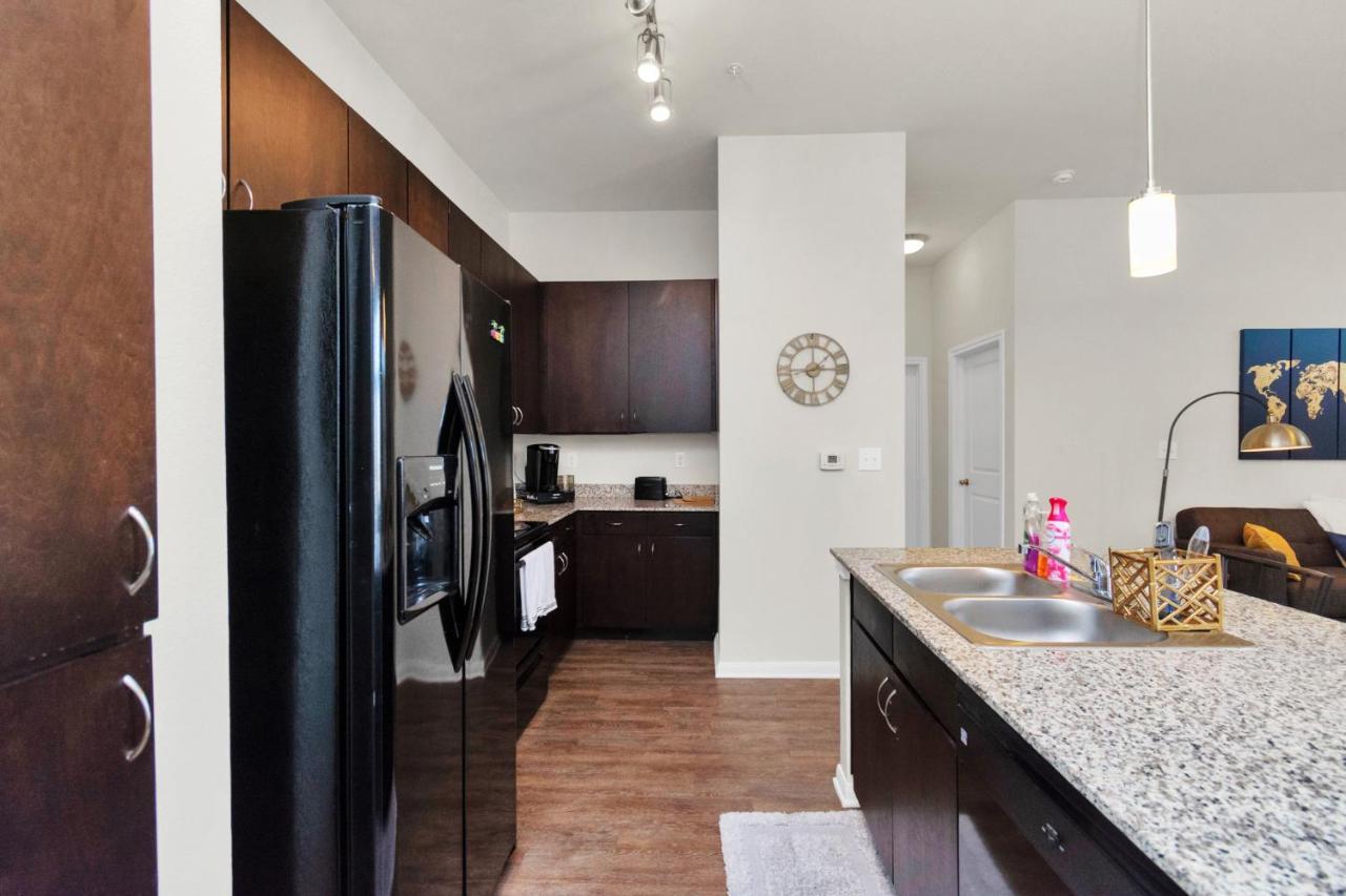Charming Suite With Gym Near Nrg Medical Center Houston Exteriör bild